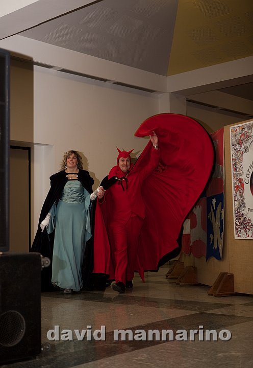 presentazione personaggi-7029.jpg